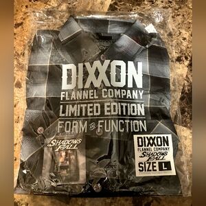 DIXXON Shadows Fall Flannel in Black and Gray